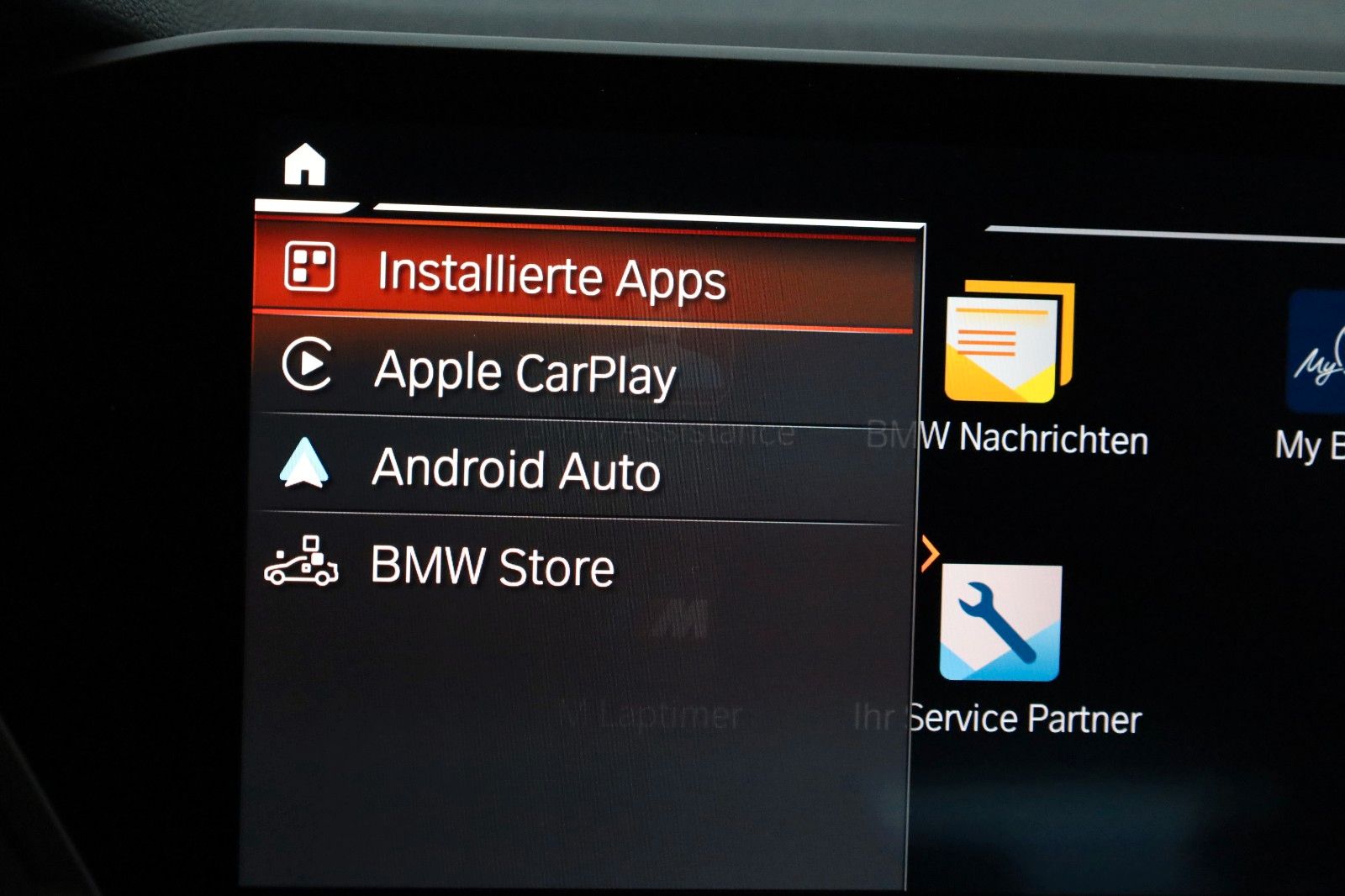 Fahrzeugabbildung BMW X5 xDrive 30d Leder,Navi,LED,PanDach,HeadUp,360°