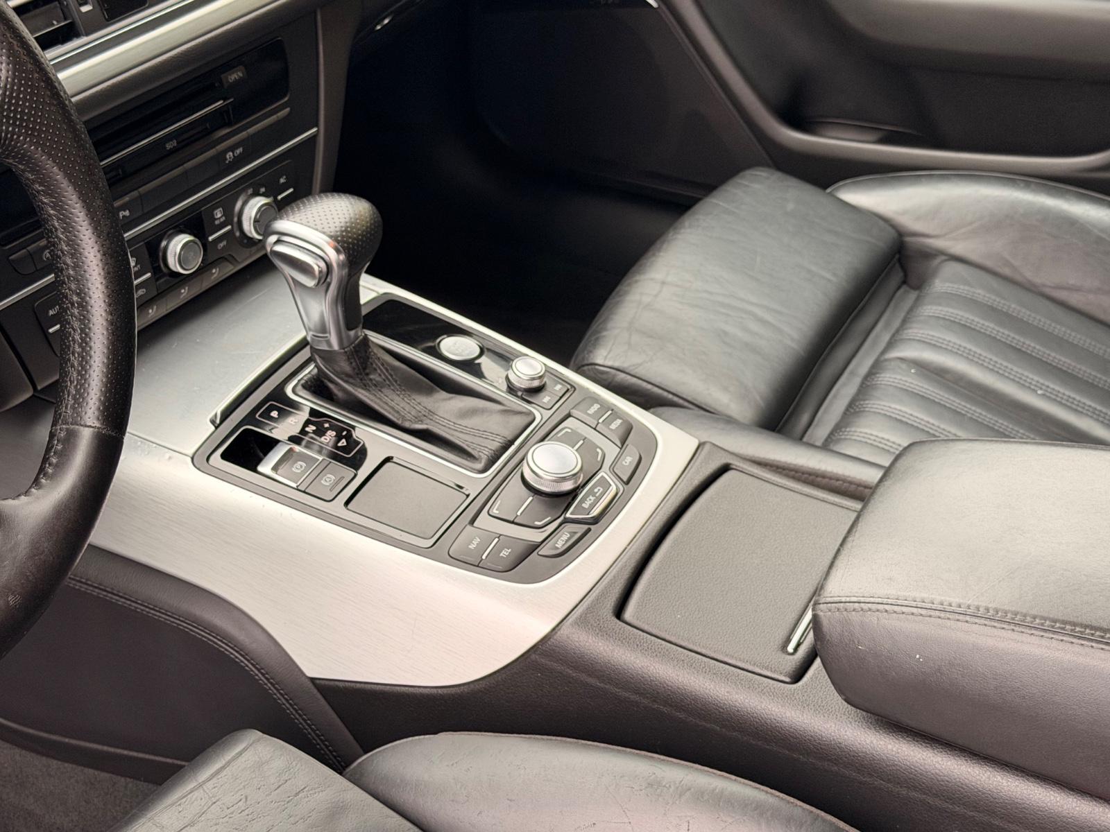 Audi A6 Avant 3.0 BiTDI quattro 313 ch S line • Boîte auto • Cuir Valcona • GPS MMI Touch • BOSE • 20"