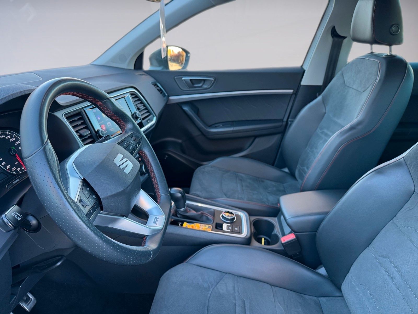 Fahrzeugabbildung SEAT Ateca FR 1.5 TSI