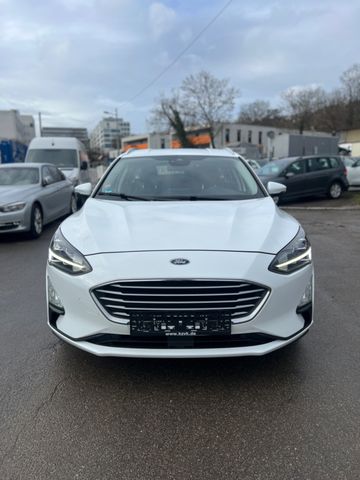 Ford Focus Turnier Cool & Connect