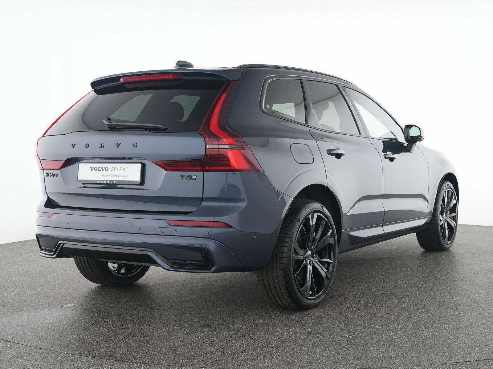 Volvo XC60 T8 AWD Plus Black Edition HUD*STHZ*GSHD*21" imagem 2