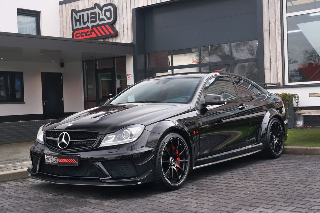 Mercedes-Benz C 63 AMG