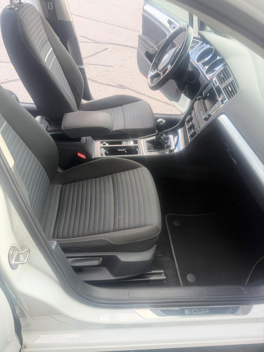 Volkswagen Golf 2015 — photo 8