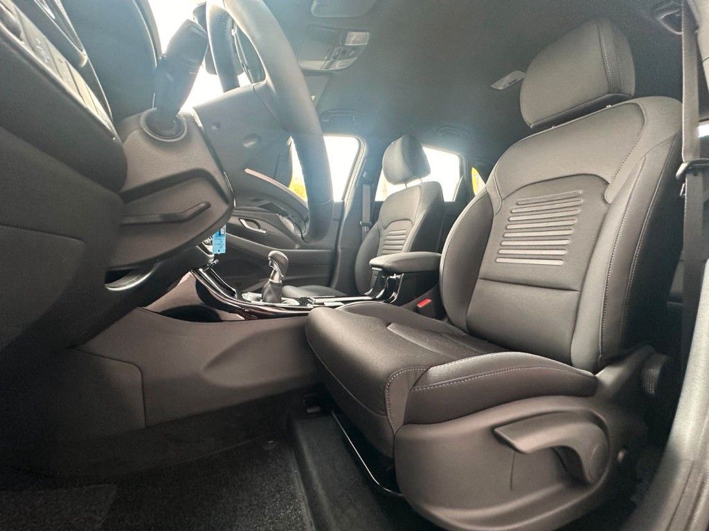 Fahrzeugabbildung Hyundai i30 Advantage 1.0 T-GDI SH/PDC