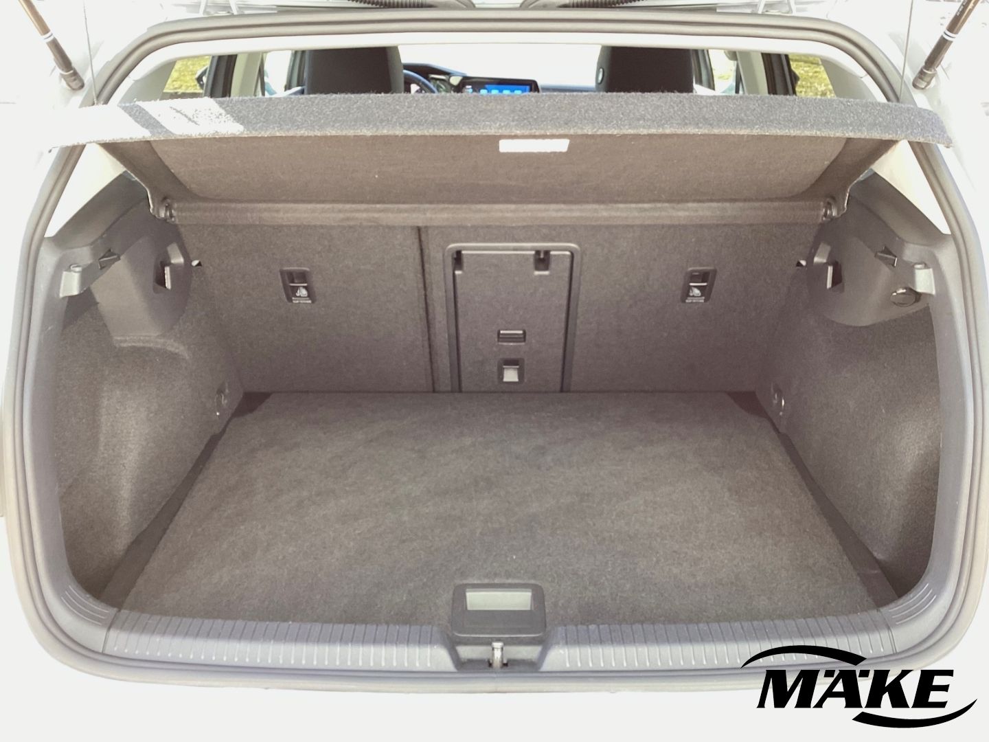 Golf Life 1.5 TSI ALU APP PDC LED+ NAV SITZHZG