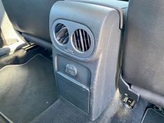 Fahrzeugabbildung Volkswagen Tiguan 2.0 TDI AAC SHZ AHK NAVI PDC GRA USB