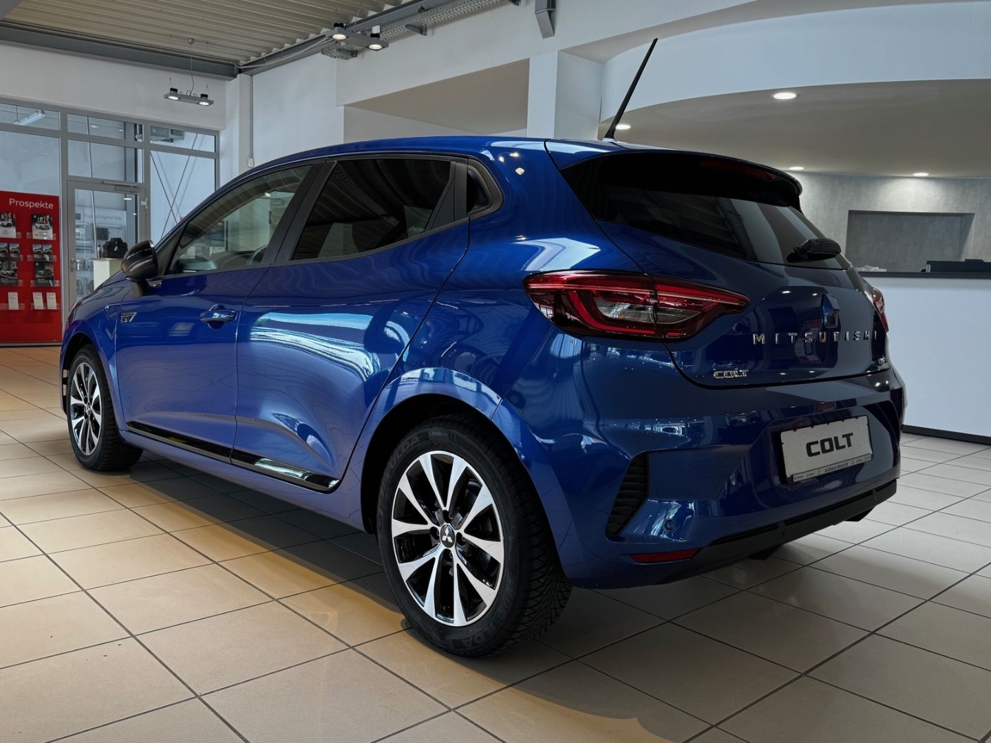 Mitsubishi Colt Plus Hybrid 5Jahre Garantie AHK Allwetterre imagem 3