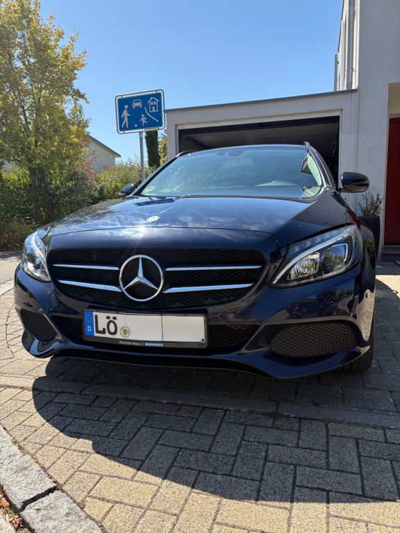 Image of Mercedes-Benz C 180