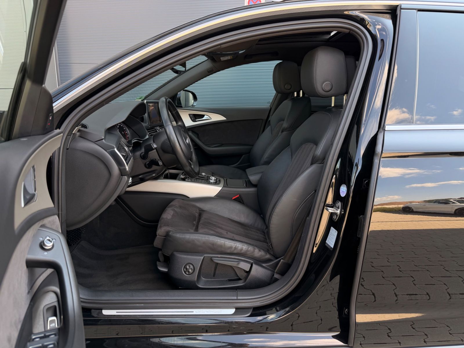 AUDI A6 Allroad A6 Allroad Quattro|Pano|AHK|Kamera|Service NEU Vorschau 17