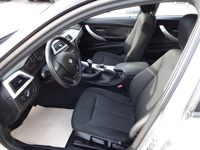 Fahrzeugabbildung BMW 316 i/46.500km/Klima/2.Hd/PDC/Garantie/
