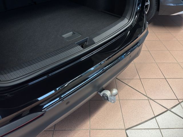 Volkswagen Tiguan 1.5eTSI Life LED AHK Navi ACC 360° foto 24