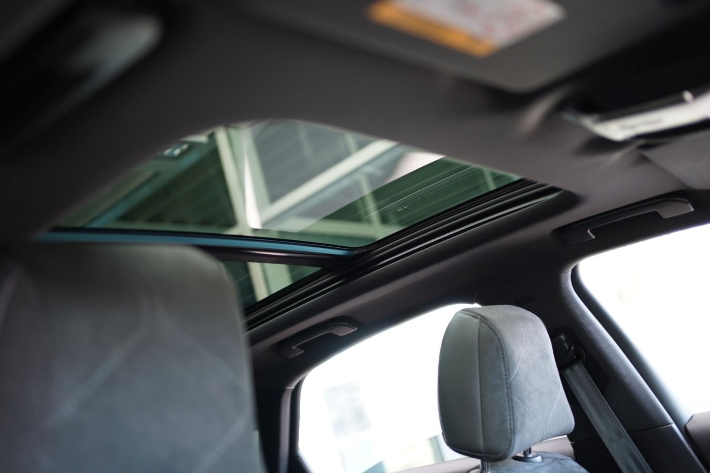 Fahrzeugabbildung DS Automobiles DS7 Crossback E-Tense 225 Performance Line+