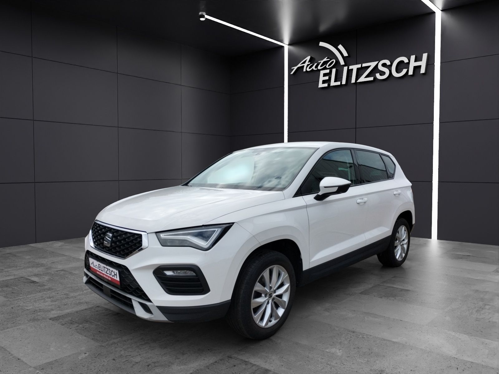 Fahrzeugabbildung SEAT Ateca TSI Style LED Navi GRA RFK SH