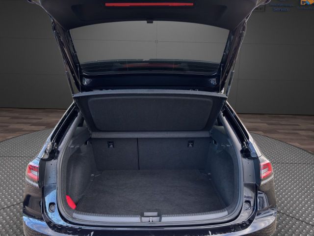 Taigo 1.0 TSI R-Line+Matrix+Panodach+Navi