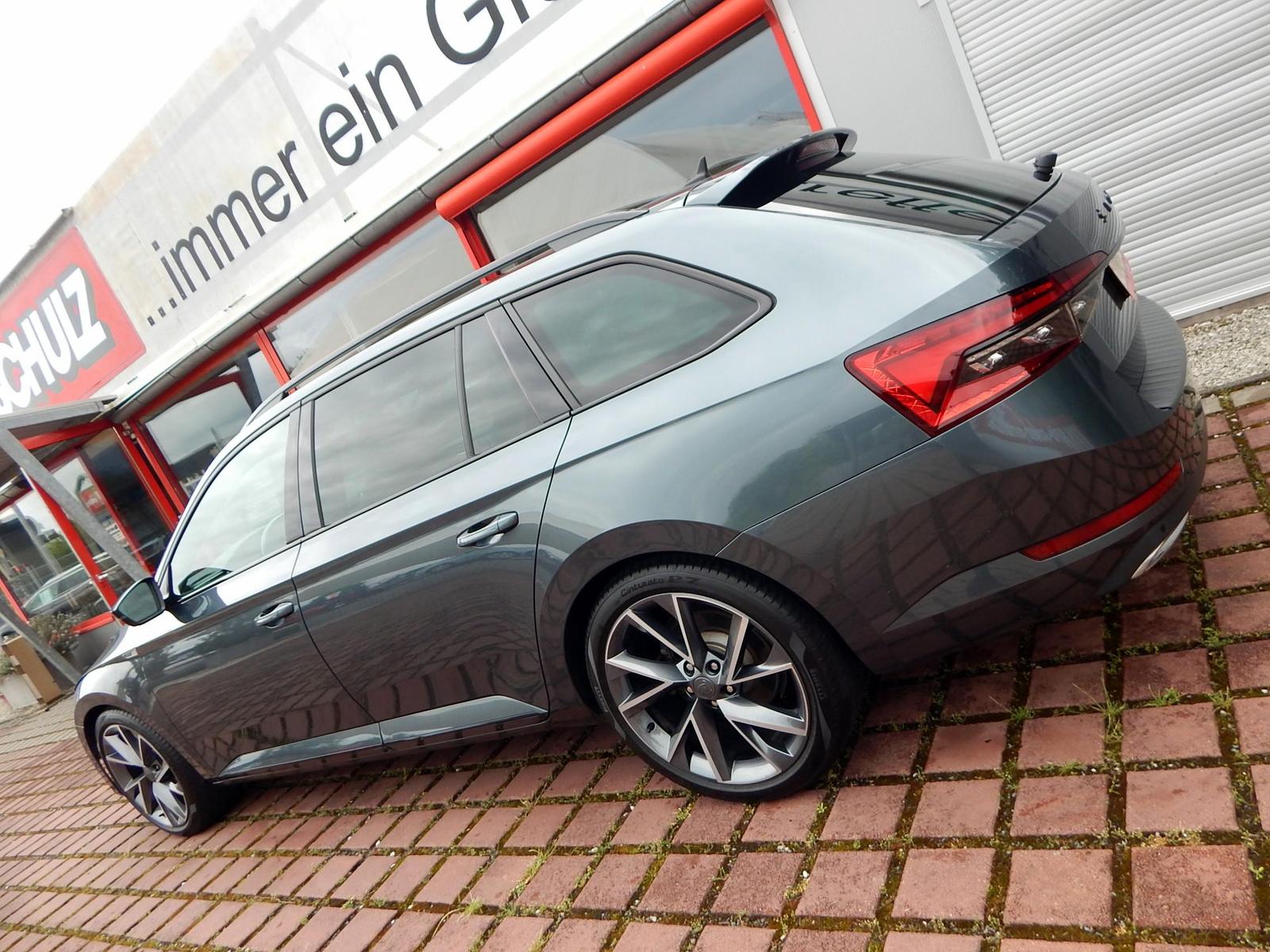 Skoda Superb Combi Sportline STANDHEIZ. MATRIX CANTON