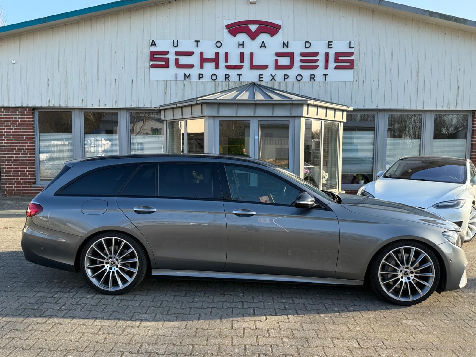 Mercedes-Benz E 400 E -Klasse T-Modell AMG Line E 400 d 4Matic
