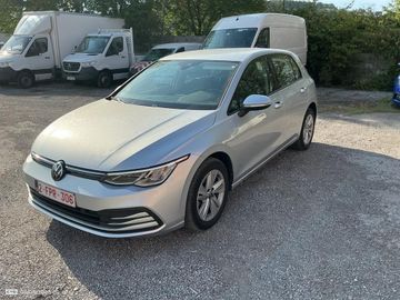 Volkswagen Golf - 1