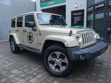 Jeep Wrangler 3.6 V6 Unlimited Sahara NAVI/TEMP/LEDER - Jeep Wrangler Gebrauchtwagen in Berlin