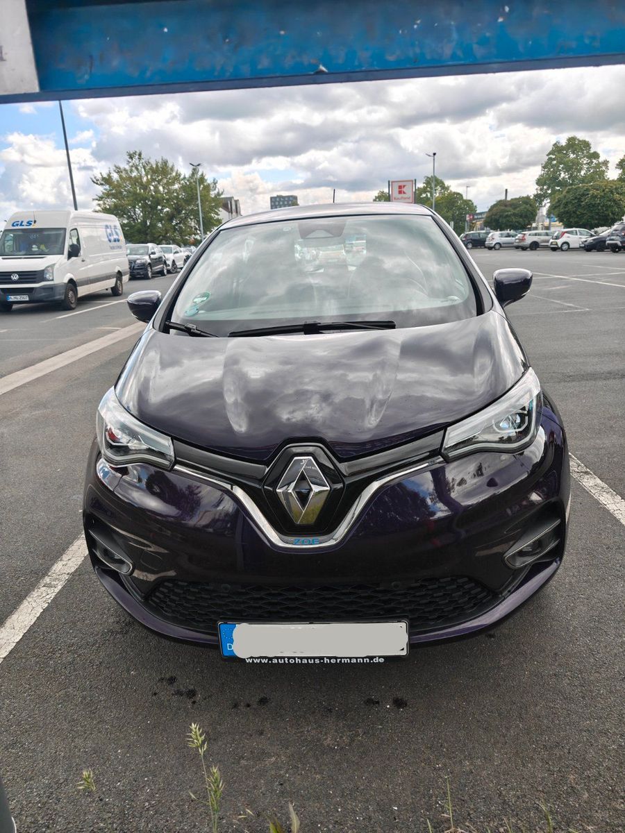 RENAULT ZOE