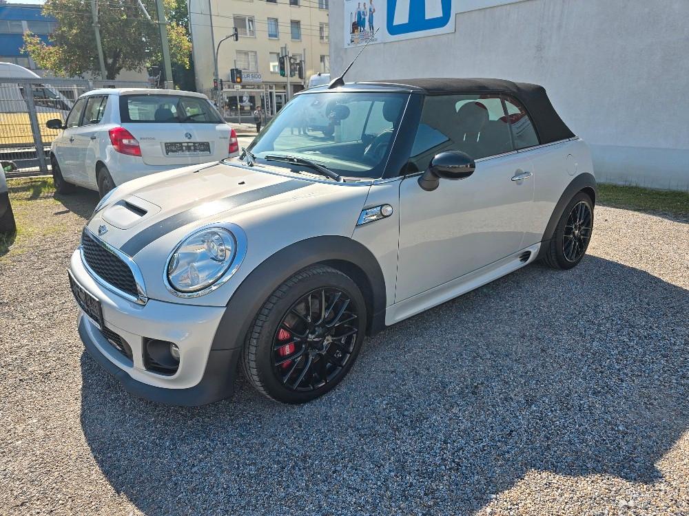 MINI JOHN_COOPER_WORKS Cabrio John Cooper Works
