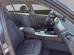 BMW 118 Advantage Navi ACC Fahrerprofil SHZ Keyless 