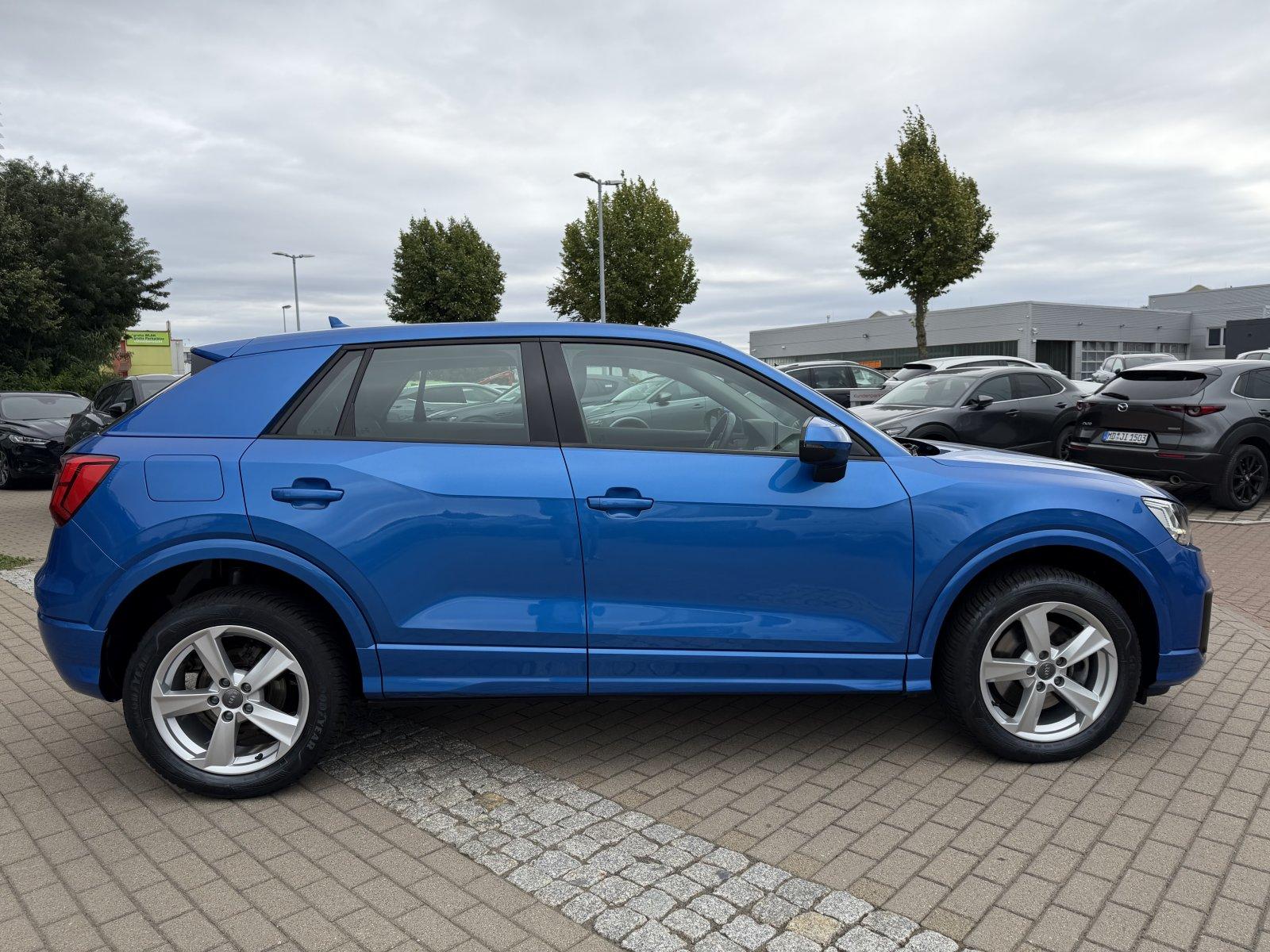 Audi Q2 SPORT 6 GANG/LED/DAB/AHK/DAB