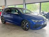 Volkswagen Golf VIII Lim. R 4Motion Matrix/Kam/SHZ/ACC - mit Benzin-Antrieb: Blau, Alcantara, Limousine