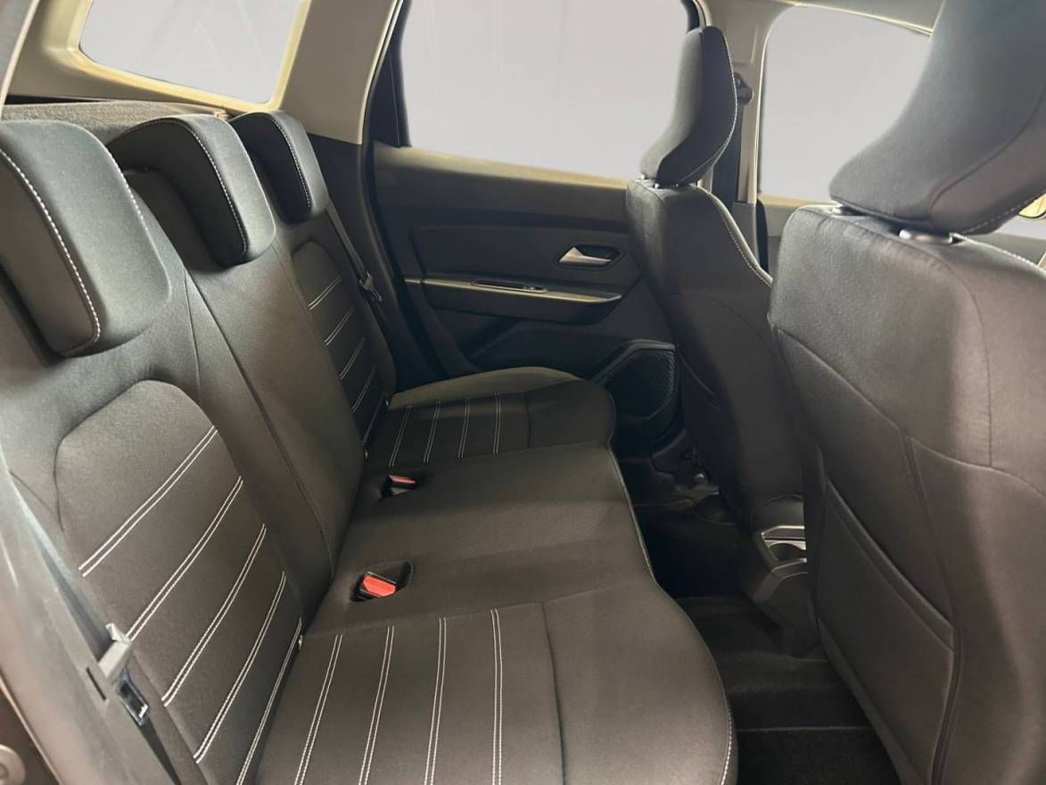 Fahrzeugabbildung Dacia DUSTER Expression TCe 130