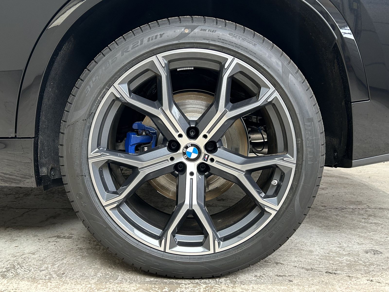 Fahrzeugabbildung BMW X5 xDrive40d MSportpaket Pro, Sitzbelüftung, Pan