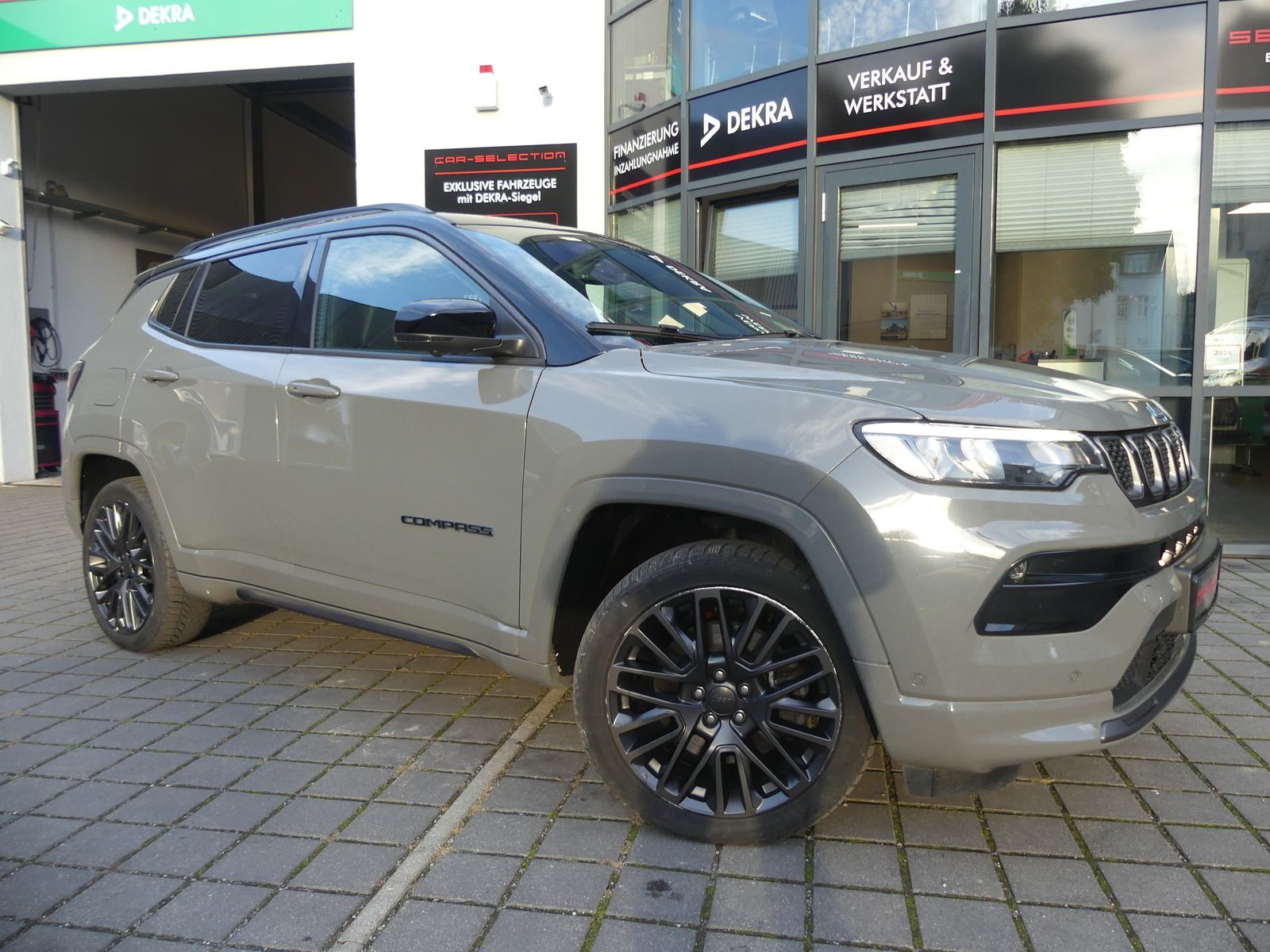 Jeep Compass 1.3 S Plug-In Hybrid 4WD LED/360''KAM/AC