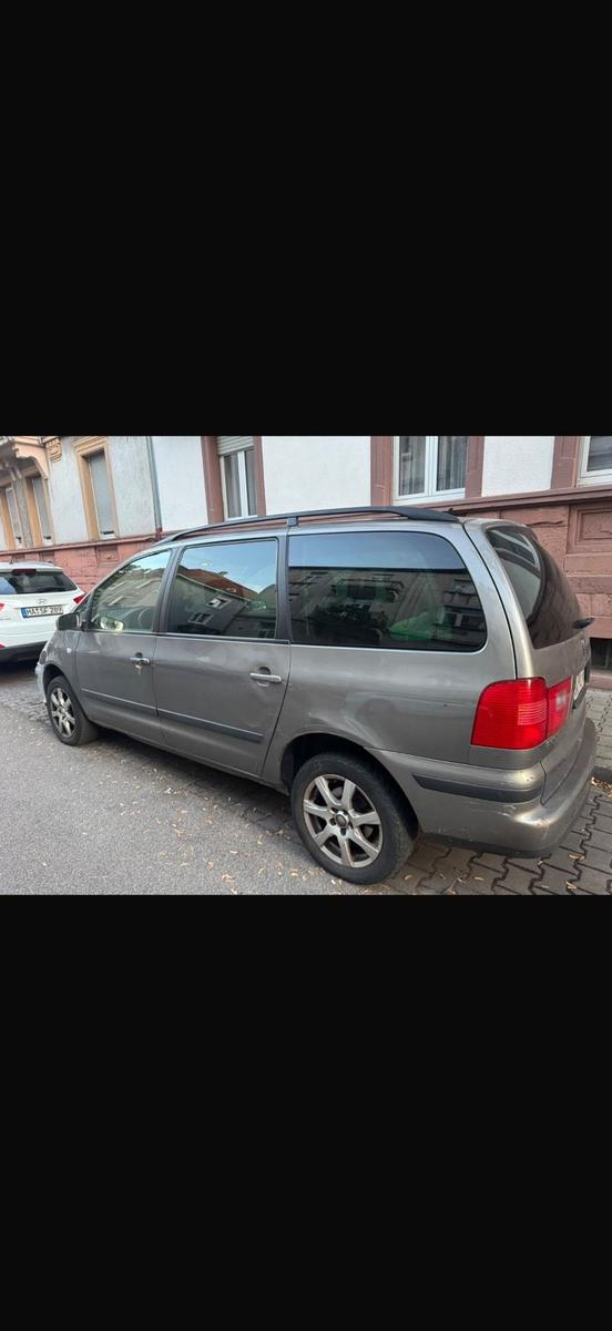 Seat Alhambra