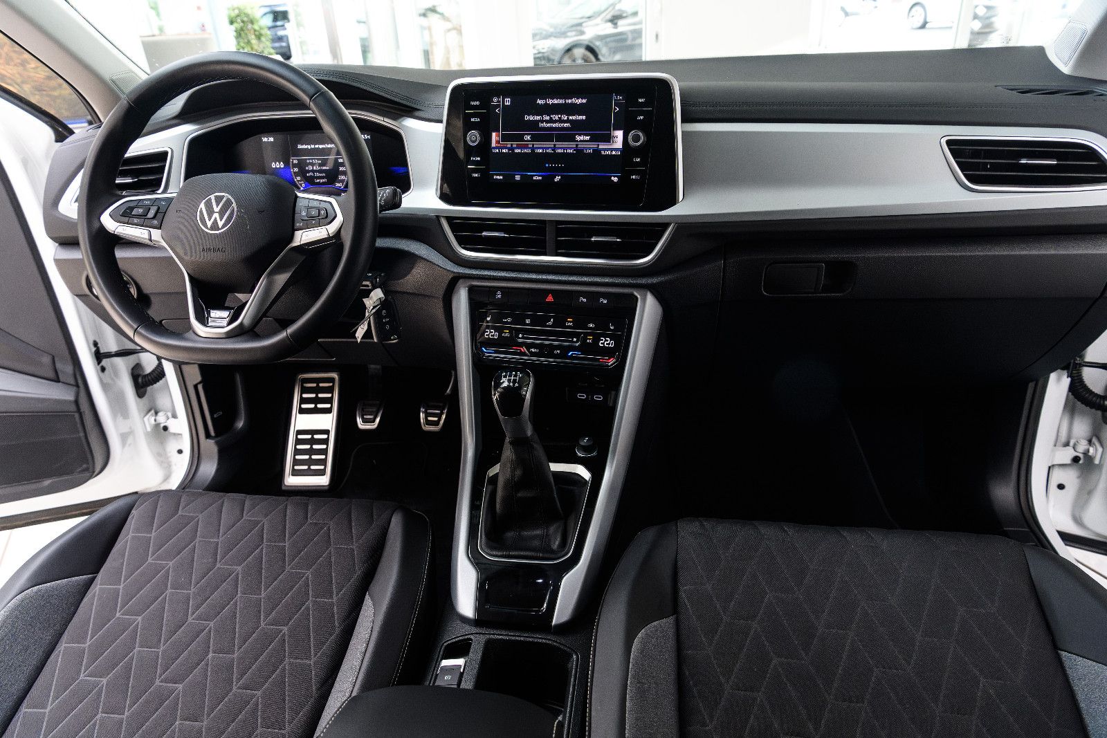 Volkswagen T-Roc - Bild 15