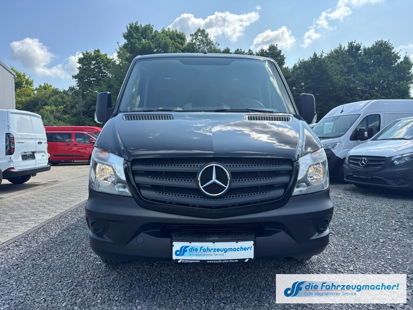 Fahrzeugabbildung Mercedes-Benz Sprinter II Kasten 211 CDI AHK el.SP Spieg. behe