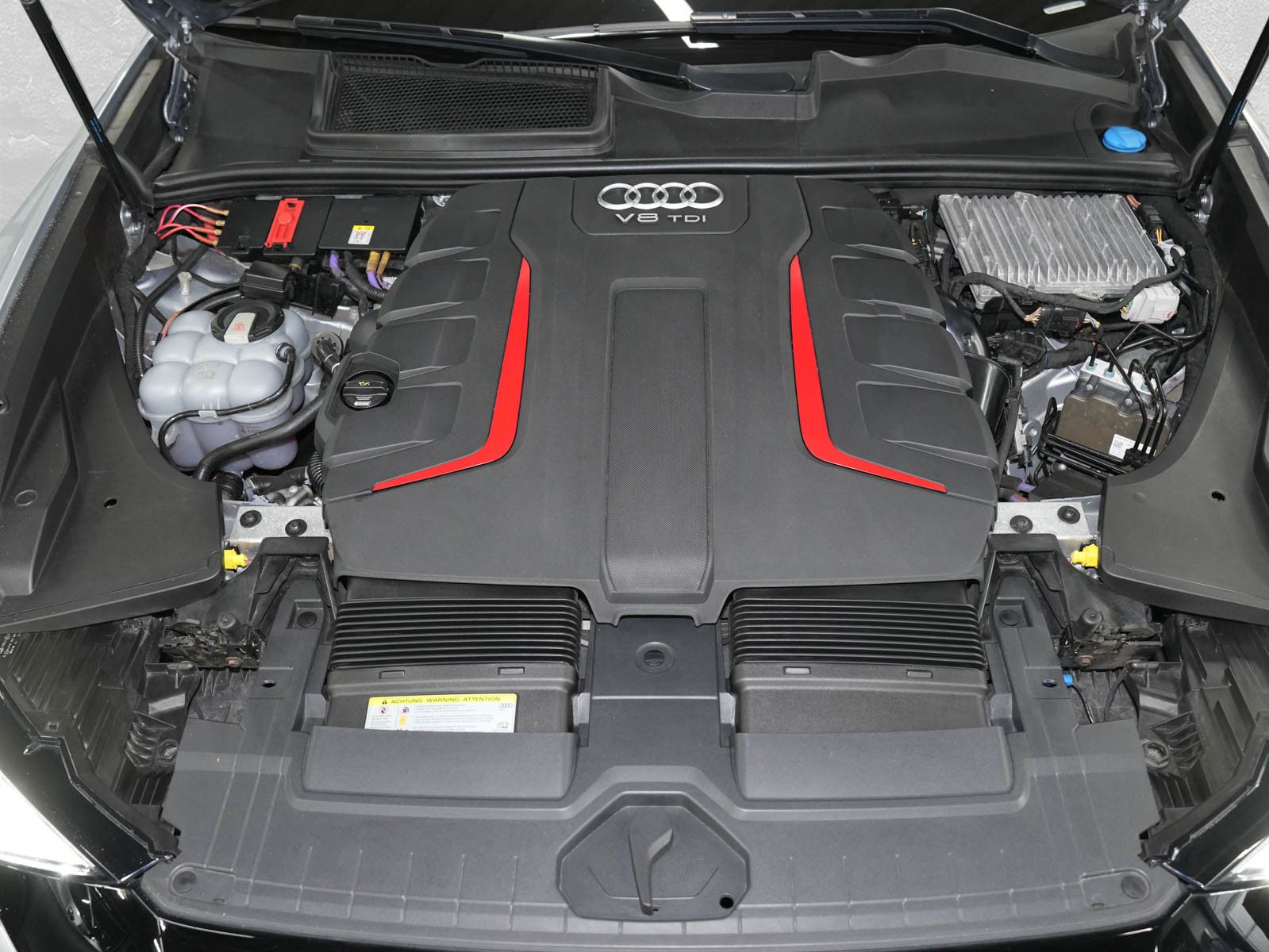 Fahrzeugabbildung Audi SQ8 - B&O|HD Matrix|ACC|360°|Pano|22"|S+Valcona