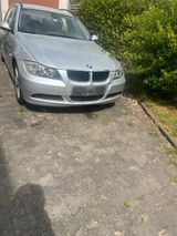 BMW 3er 318 d 2.0 Motor mit 150 ps - BMW 318 aus 2008: 318d