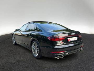 2025 AUDI S8 — фото 3