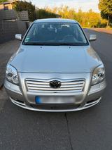 Toyota Avensis sehr gepflegtes - gebrauchte Toyota Avensis aus dem Jahr 2006