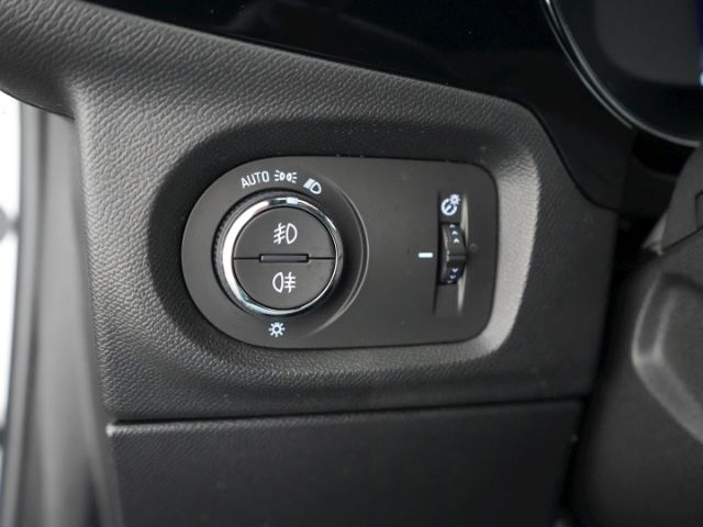 Corsa F ULTIMATE AT+LED MATRIX+NAVI+RÜCKFAHRKAME