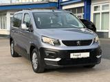 Peugeot Rifter Active L2 AUT/NAVI/PDC/AHK/7-SITZE - graue Peugeot Rifter