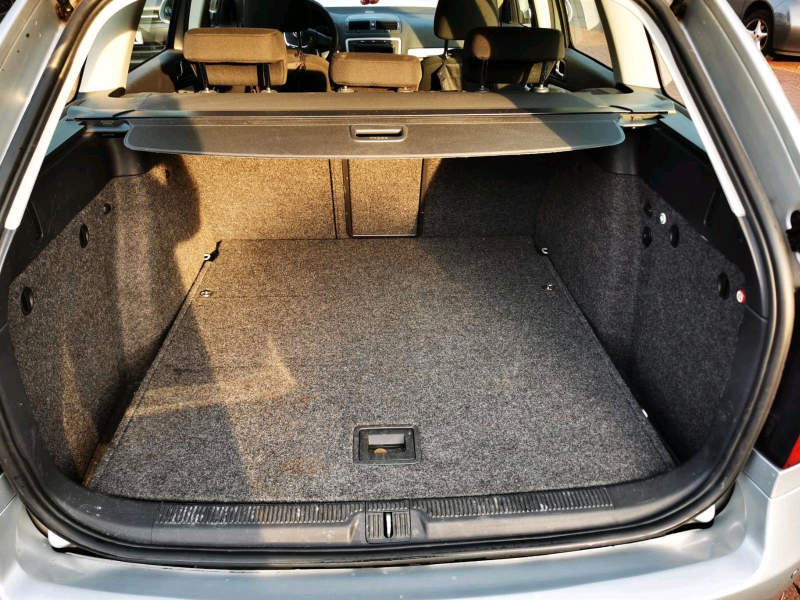 Skoda Octavia 2009 — engine 122 HP (90kW)