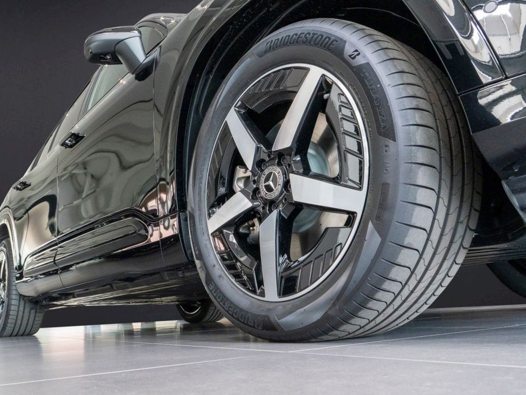 Mercedes-Benz GLB 250 mit EQ Technologie ACC AHK AUT DynLicht foto 3