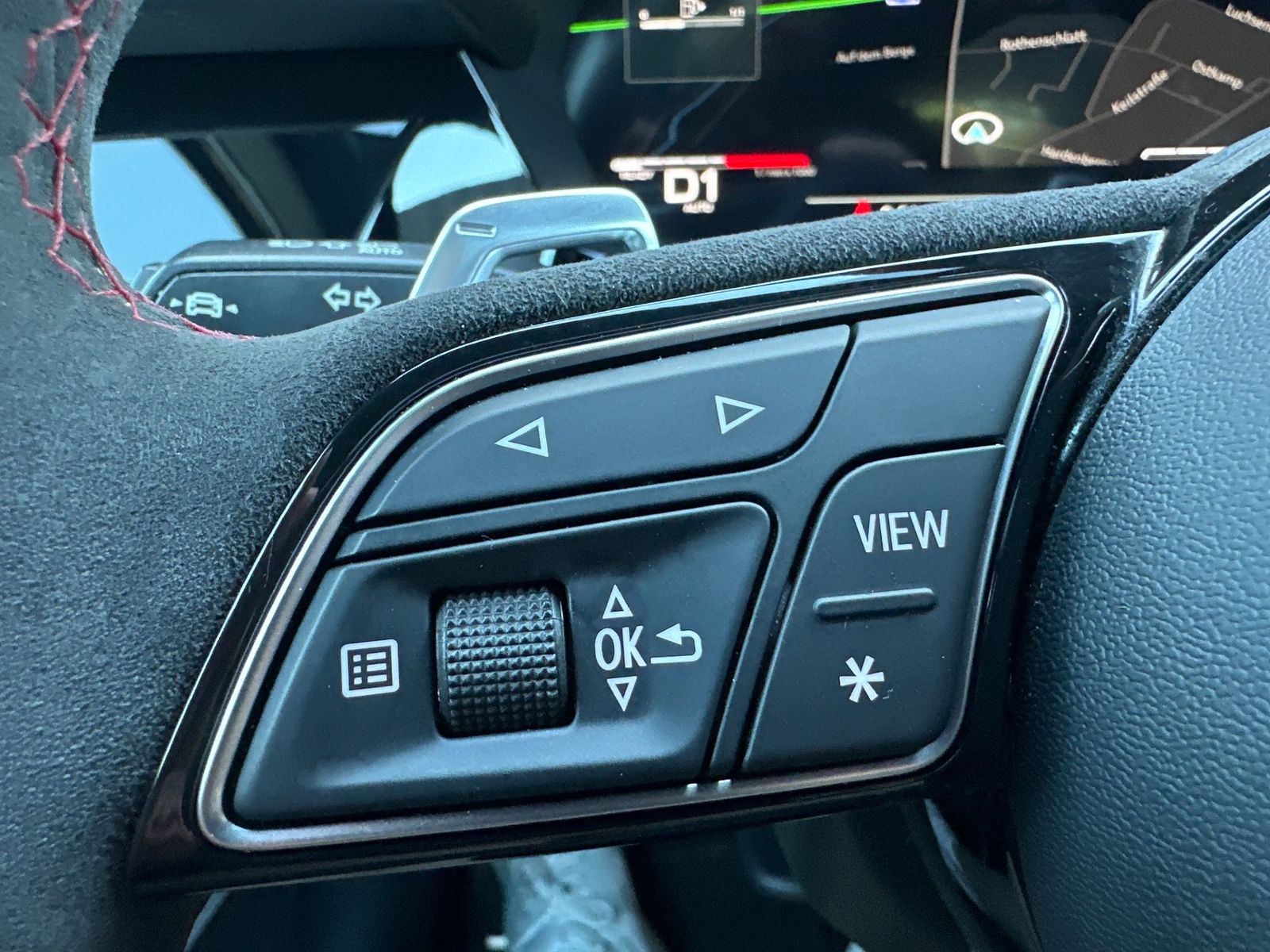 Fahrzeugabbildung Audi RS3 SpB 2.5 TFSI Qu NAV+LED+ACC+HEADUP+KAM+B&O