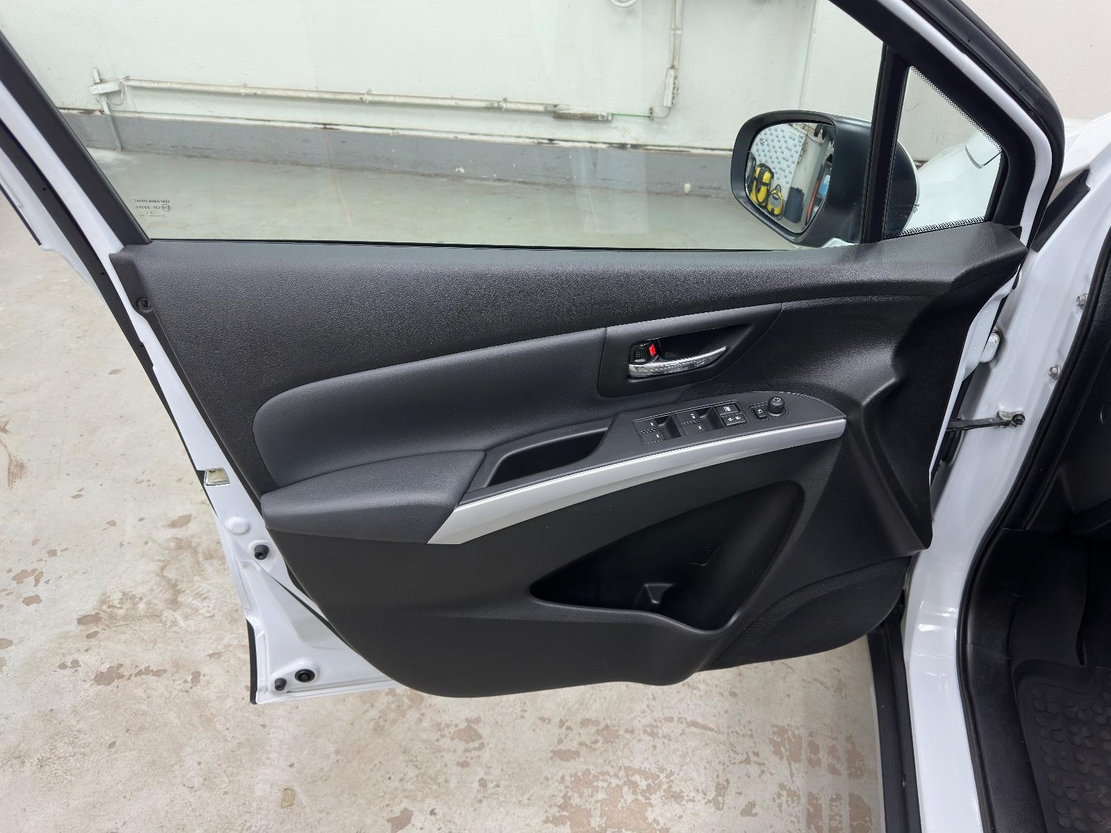 Suzuki (SX4) S-Cross 1.6 DDiS Comfort+ 4WD LEDER NAVI