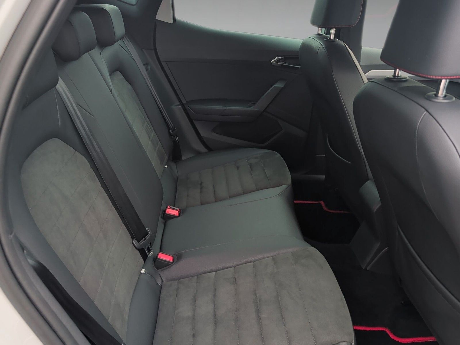 SEAT Arona FR – Bild 6
