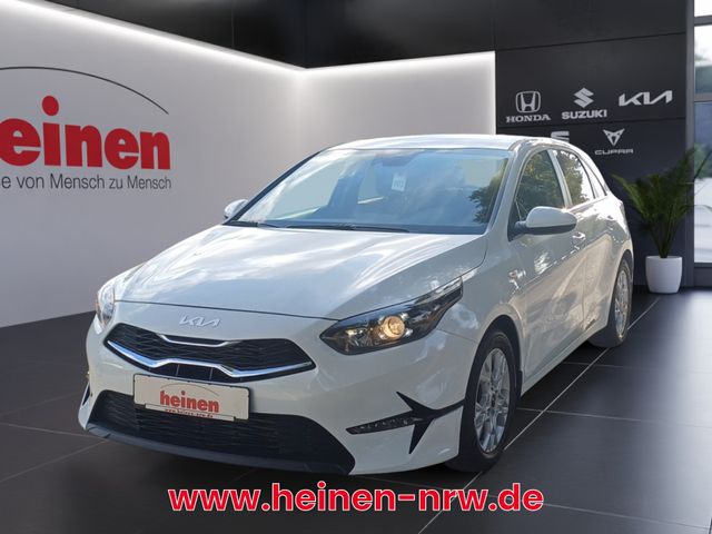 Kia cee'd 1.5 T-GDI DCT LX Plus CARPLAY / ANDROID