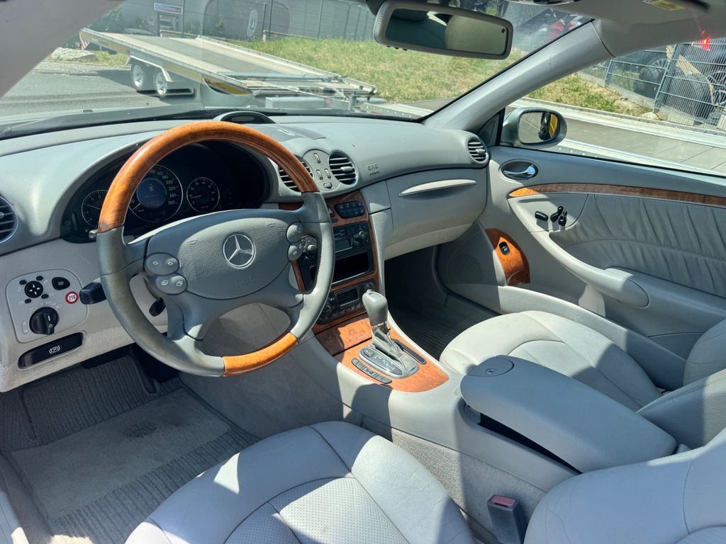 Mercedes-Benz CLK 200 - Bild 12