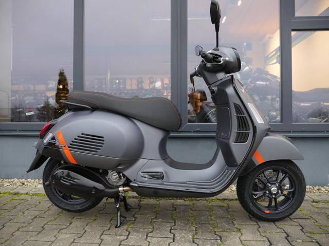 Vespa GTS 300 Supersport - Grau Matt - Sonderpreis