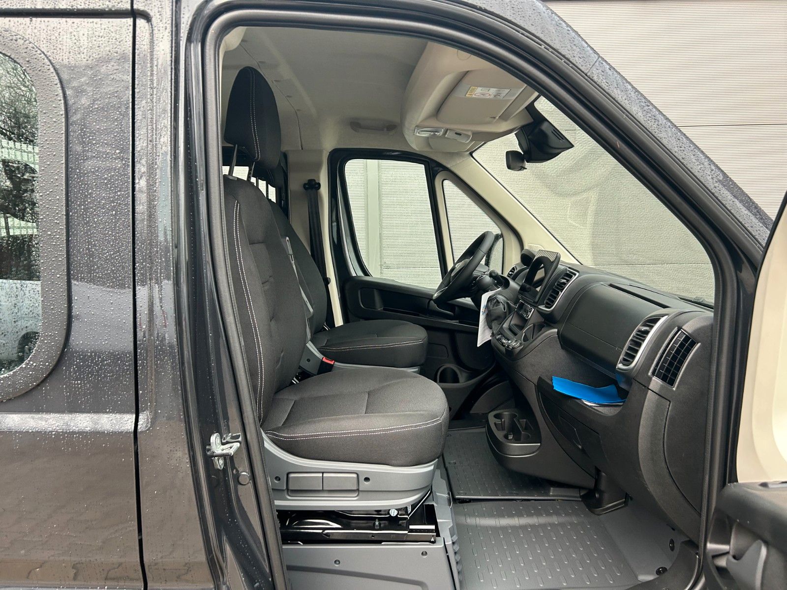 Fahrzeugabbildung Fiat Ducato Pritschenwagen Doka. 35 L4 180 Multijet M