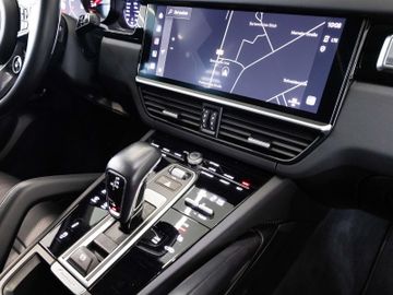Porsche Cayenne - 10