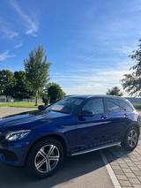 Mercedes-Benz GLC 250 d 4MATIC-Scheckheft-8fach-Ambiente-360* - mit Diesel-Antrieb: Blau, Beheizbare Frontscheibe, Geländewagen